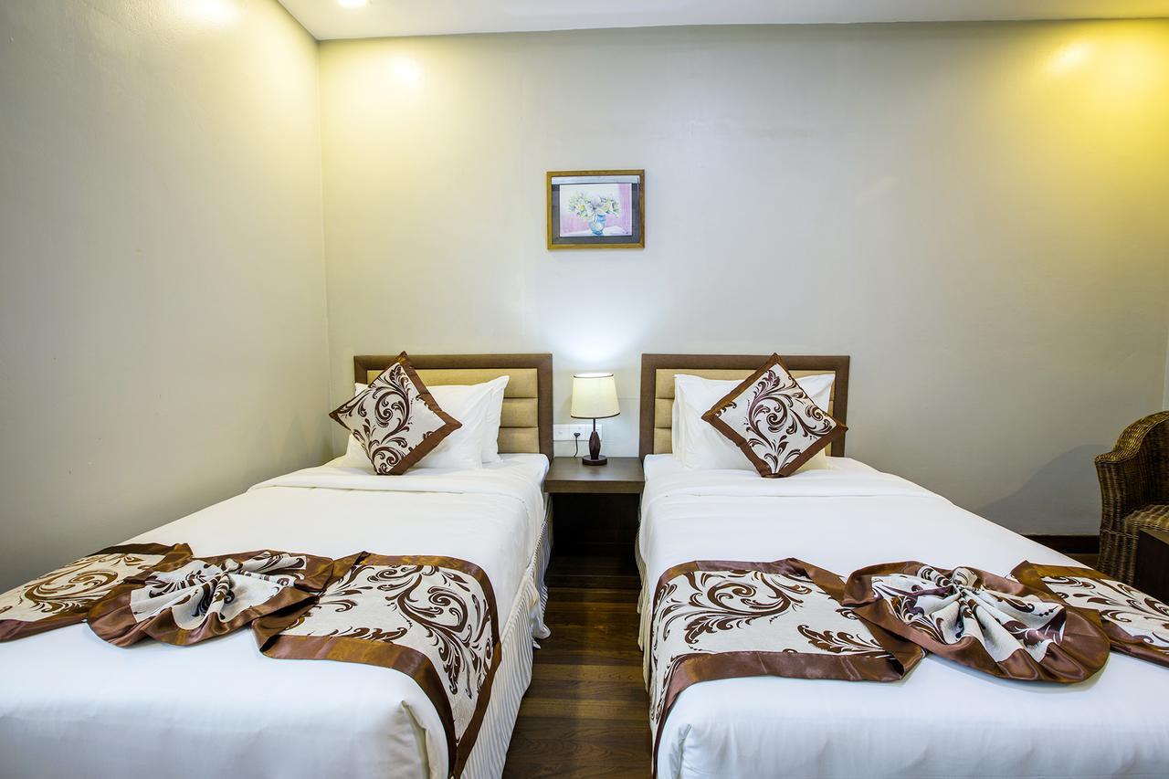 Cloud 10 Boutique Hotel Янгон Екстер'єр фото
