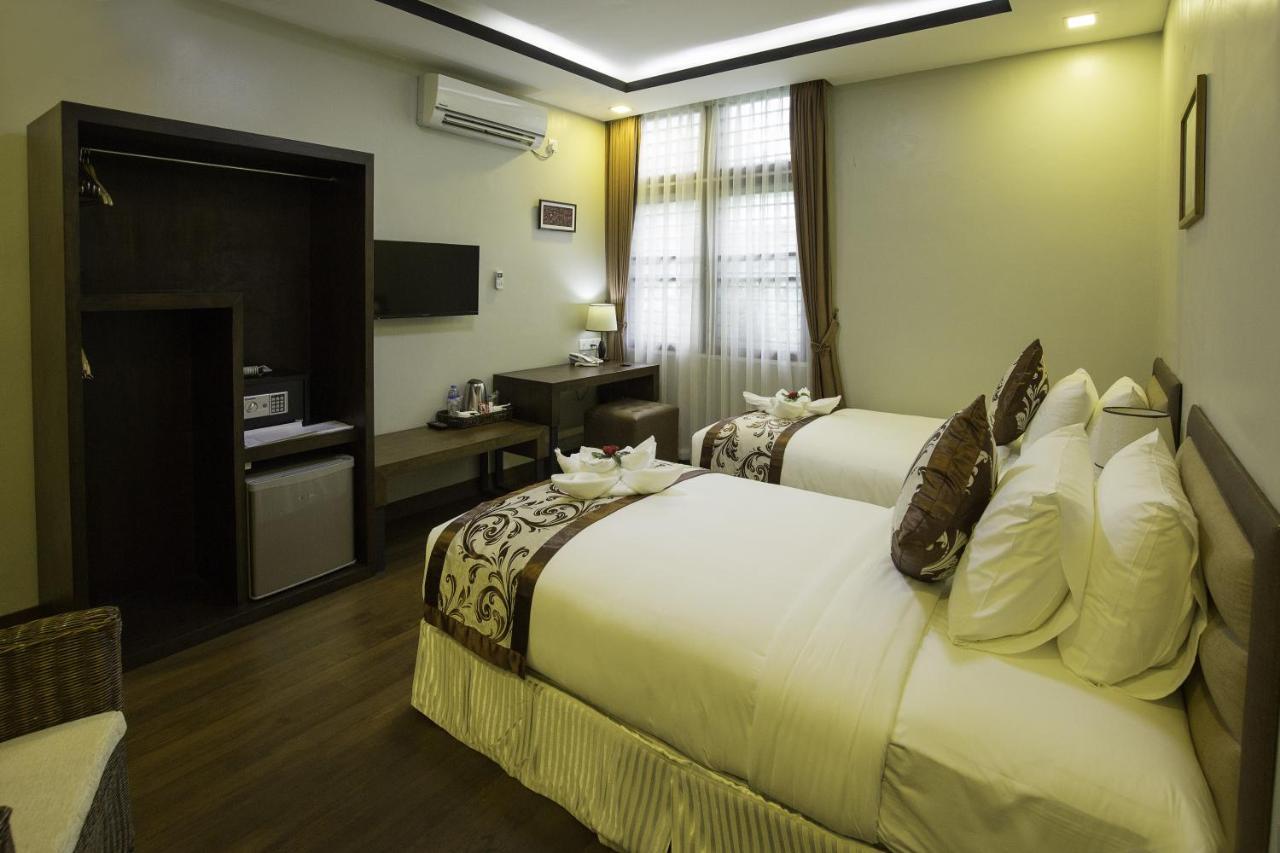 Cloud 10 Boutique Hotel Янгон Екстер'єр фото